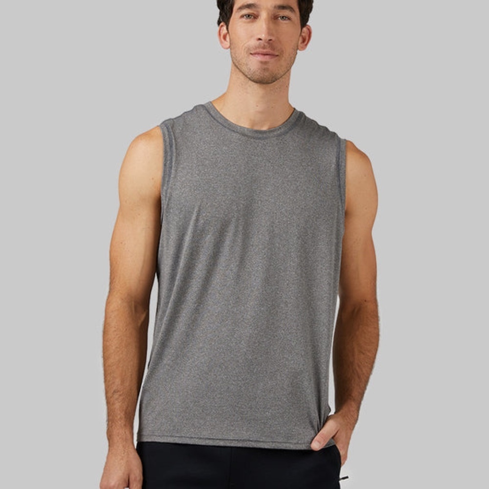 NEW 32 Degrees - Men’s Cool Relaxed Rank - Size Medium